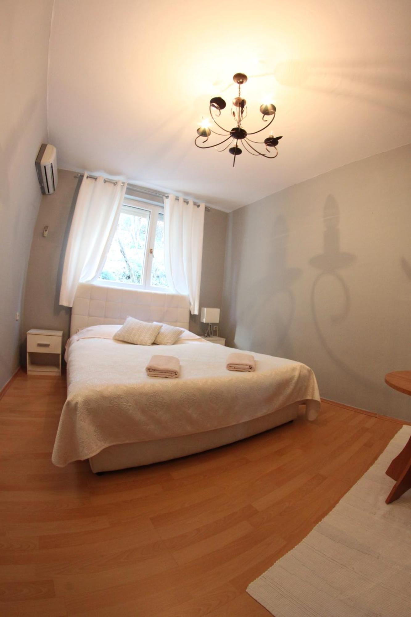 Hostel Nina Mostar Exterior photo